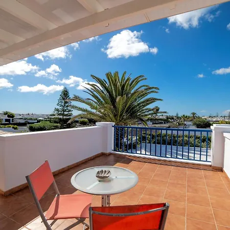 Beautiful Playa Blanca Villa 2 Bedrooms Villa Heavenly Lotus Private Pool Close To Amenities Lanzarote Playa Blanca (Lanzarote)