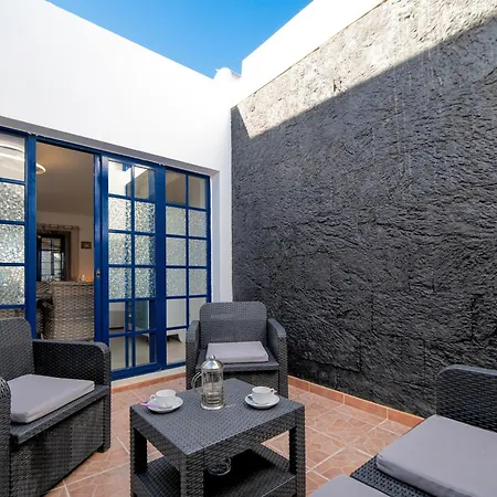 Beautiful Playa Blanca Villa 2 Bedrooms Villa Heavenly Lotus Private Pool Close To Amenities Lanzarote Villa *